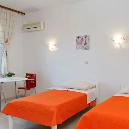Apartman Knez Apartment *